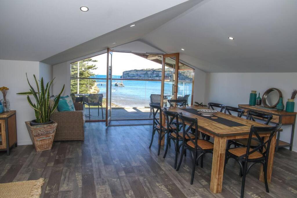 12 Rocks Beach View Loft Central Порт-Кэмпбелл Экстерьер фото